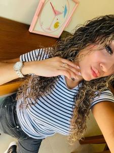 631065101: Chica busca chico en Tarragona