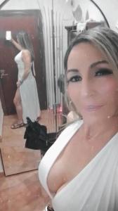 607252382: Chica busca chico en Granada