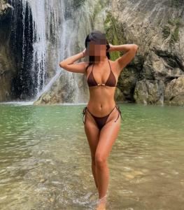 623742497: Chica busca chico en Navarra
