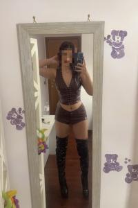 614914709: Chica busca chico en Madrid