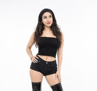 605701884: Chica busca chico en Barcelona