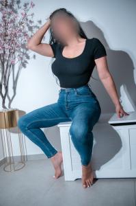 624988936: Chica busca chico en Madrid