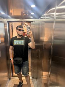 672131841: Chico busca chica en Sevilla