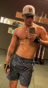 617713826: Chico busca chica en Madrid