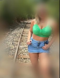 612221027: Chica busca chico en Cáceres
