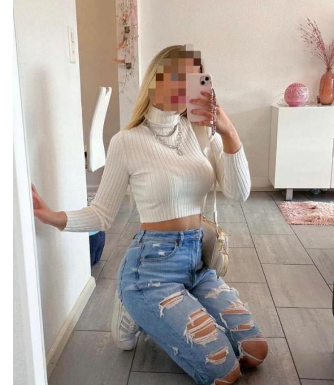 632284933: Chica busca chico en Tarragona