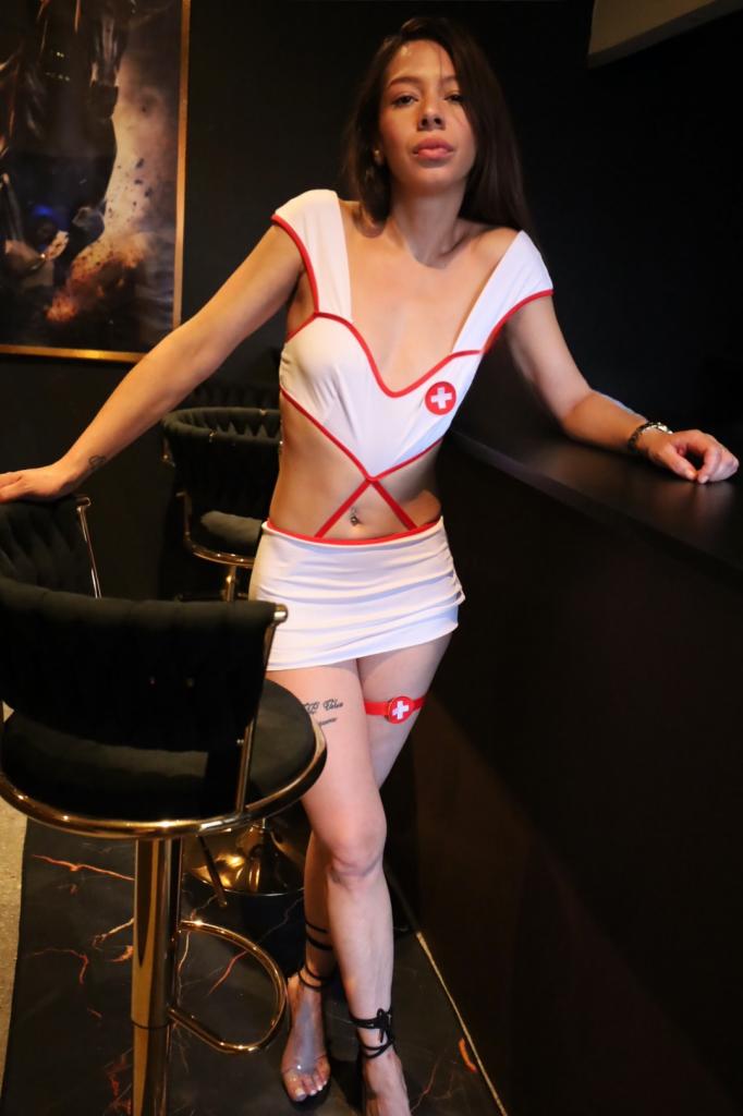 Chica busca chico en Alicante: 