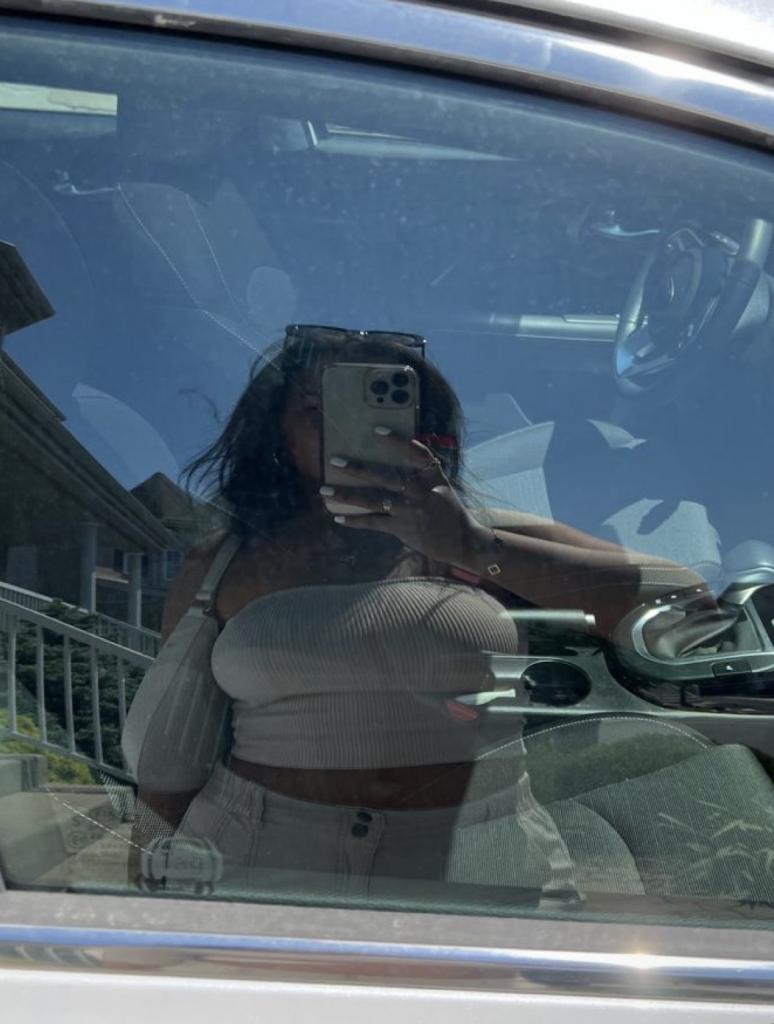697313555: Chica busca chico en Tarragona
