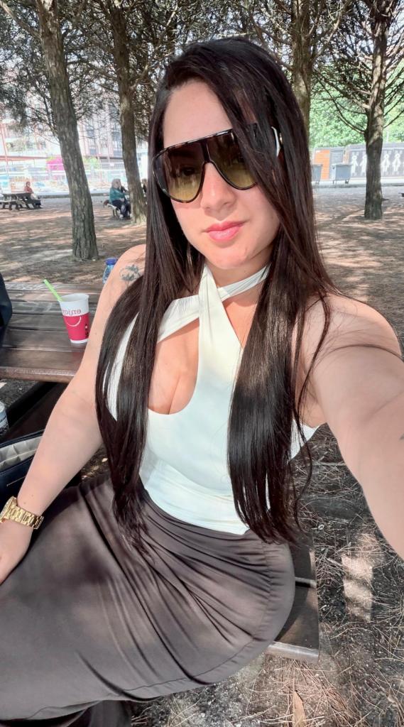627558028: Chica busca chico en Pontevedra