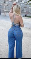 605897279: Chica busca chico en Navarra