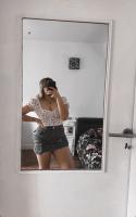 643400122: Chica busca chico en Pontevedra