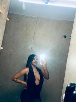 647315397: Chica busca chico en Madrid