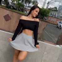 697338726: Chica busca chico en Valencia
