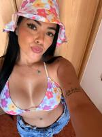 667597362: Chica busca chico en Castellón