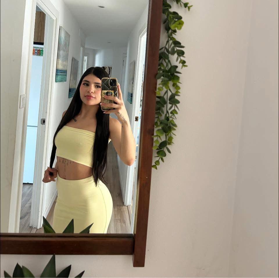 632480428: Chica busca chico en Málaga