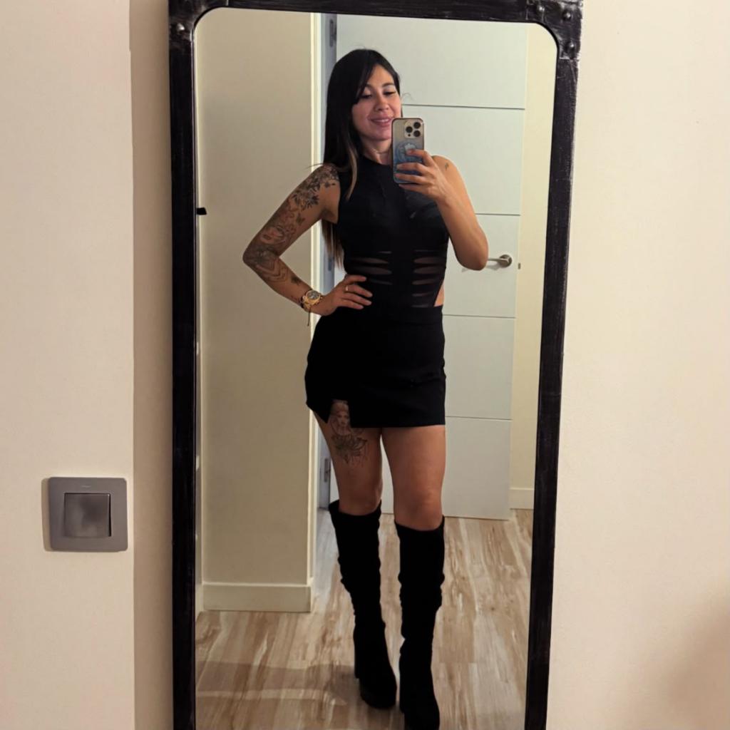 690288855: Chica busca chico en Alicante