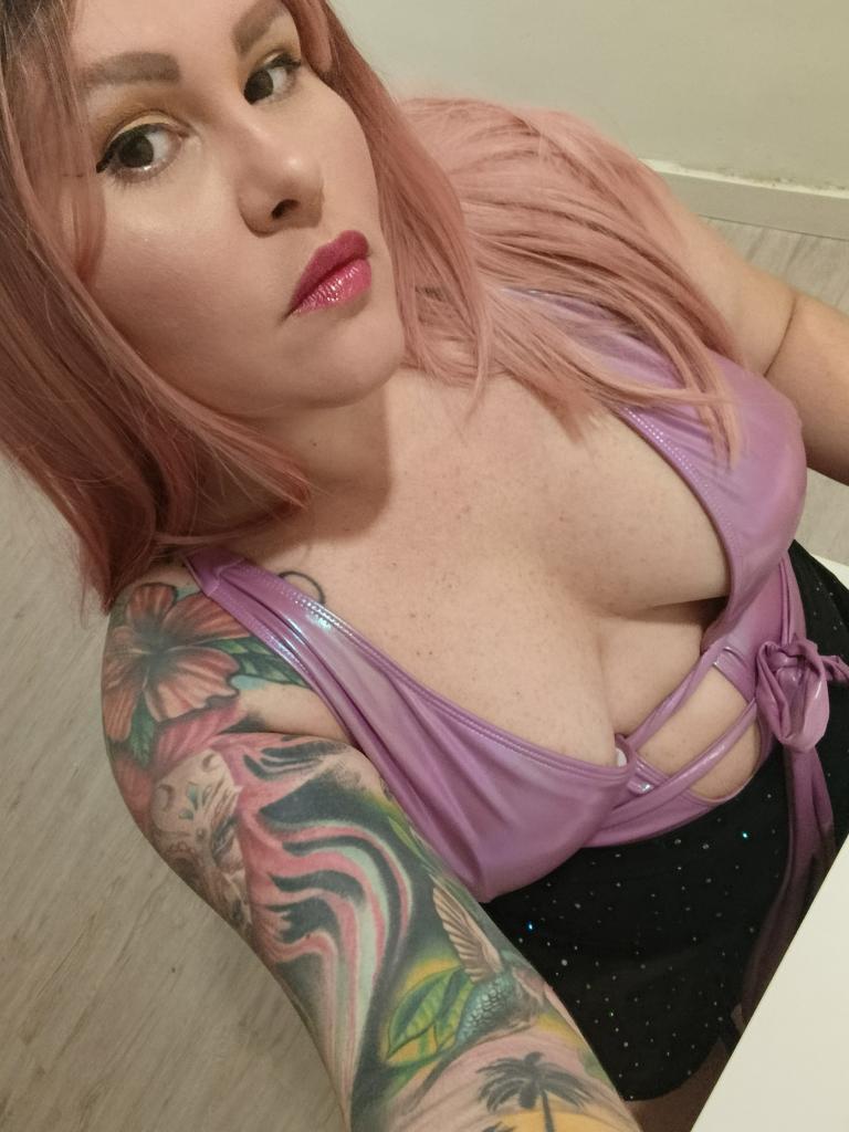614840300: Chica busca chico en Granada