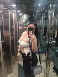 Chica busca chico en Sevilla: 