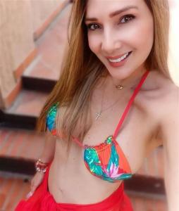 Chica busca chico en Castellón: 
