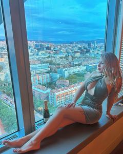 Chica busca chico en Barcelona: 
