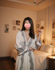 643355316: Chica busca chico en Málaga