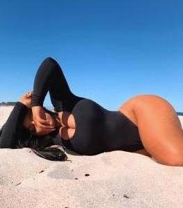 613947998: Chica busca chico en La Coruña
