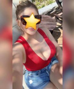 Chica busca chico en Castellón: 