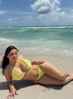 670560067: Chica busca chico en Gerona