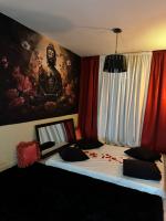 690046233: Chica busca chico en Málaga