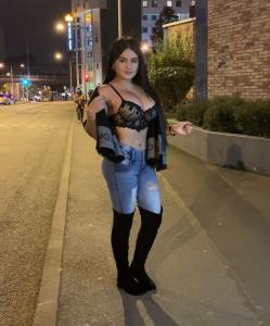 623502015: Chica busca chico en Madrid