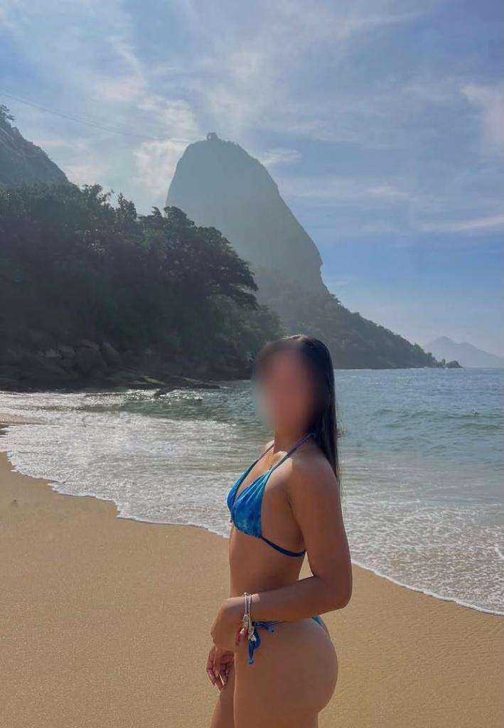 674137203: Chica busca chico en La Coruña