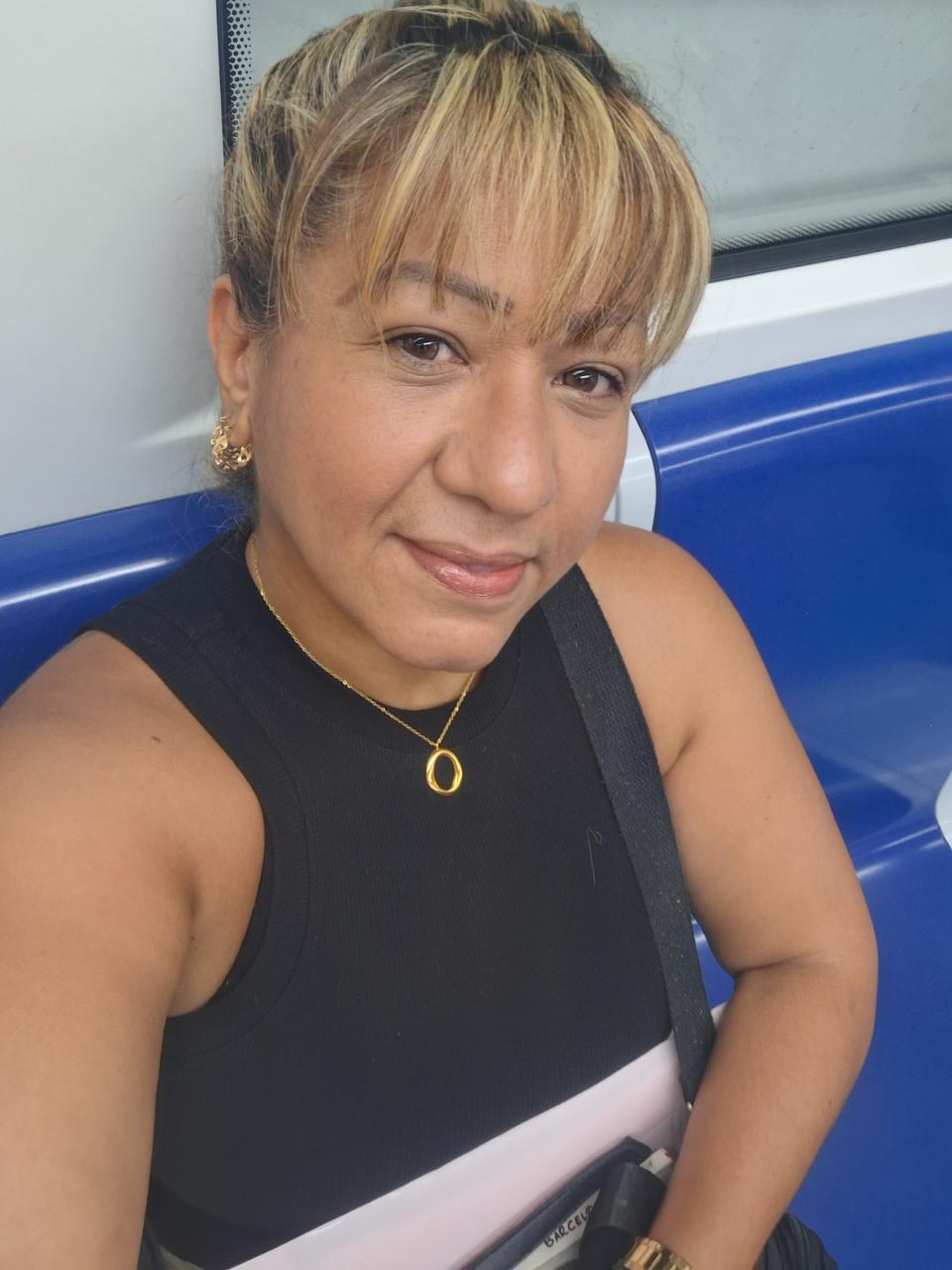 Chica busca chico en Huelva: 