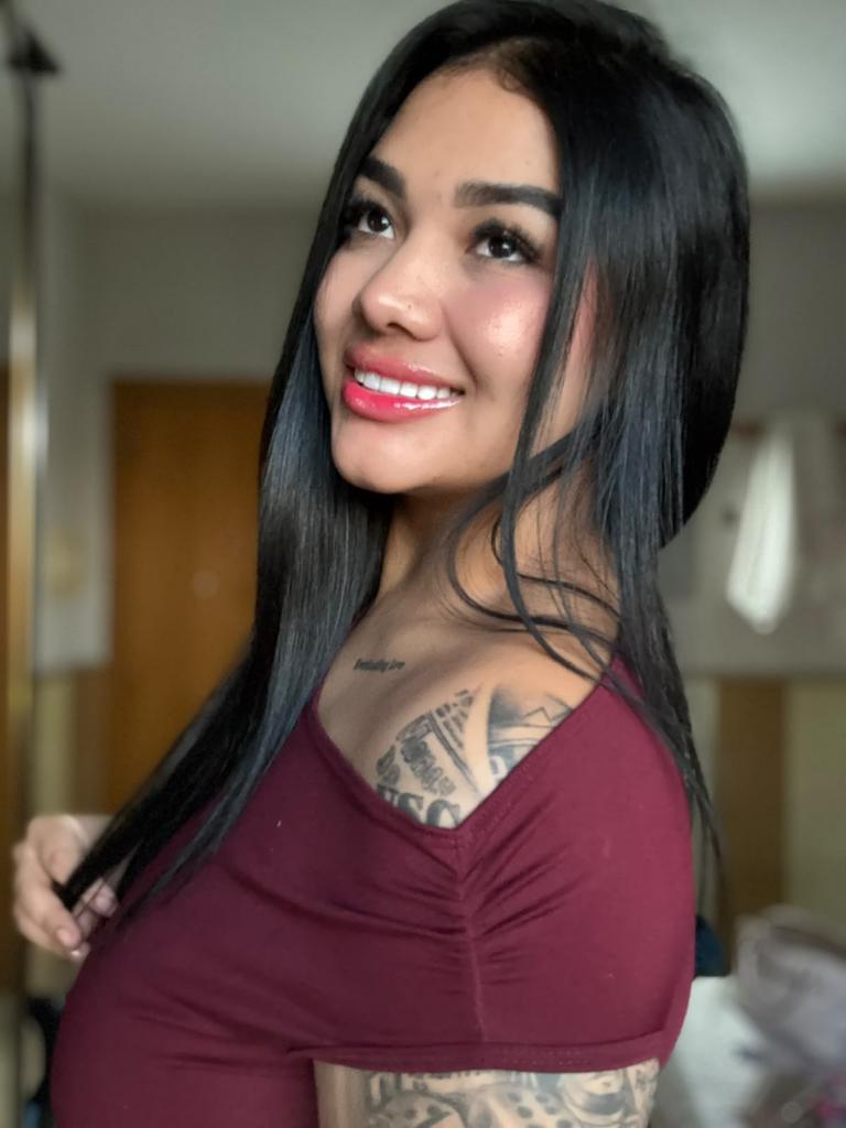 Chica busca chico en Valencia: Chica busca chico