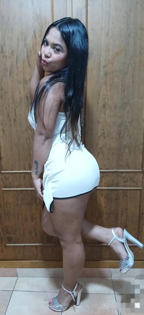 Chica busca chico en Cádiz: 