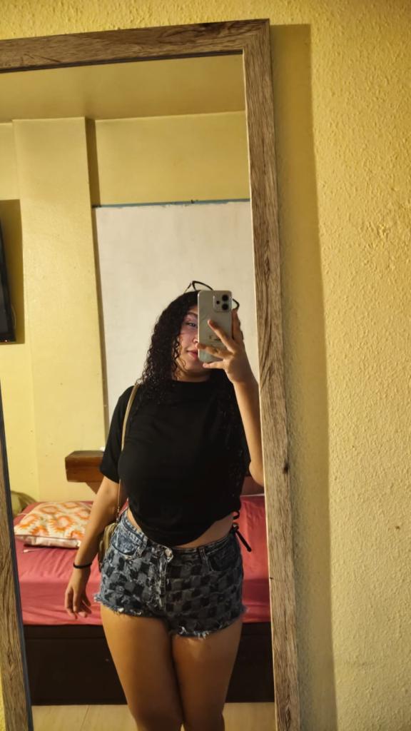631263881: Chica busca chico en Murcia