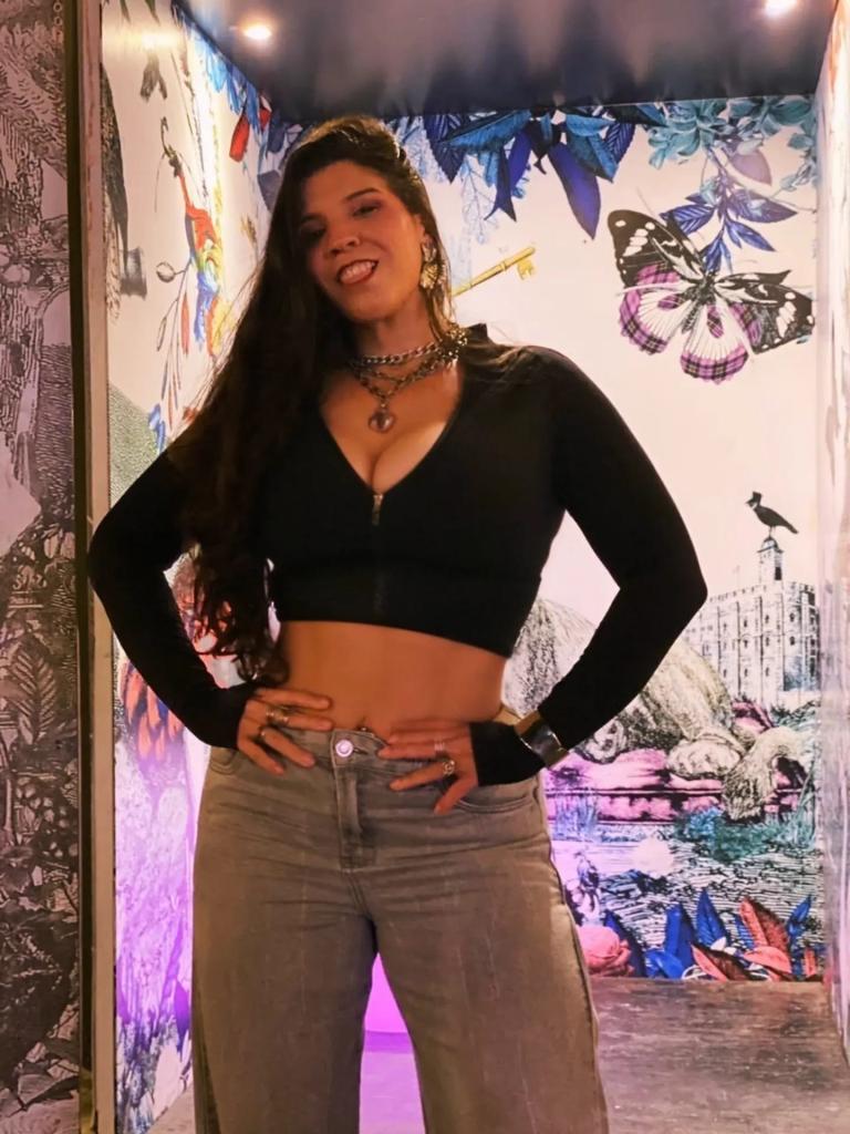 653909078: Chica busca chico en Pontevedra