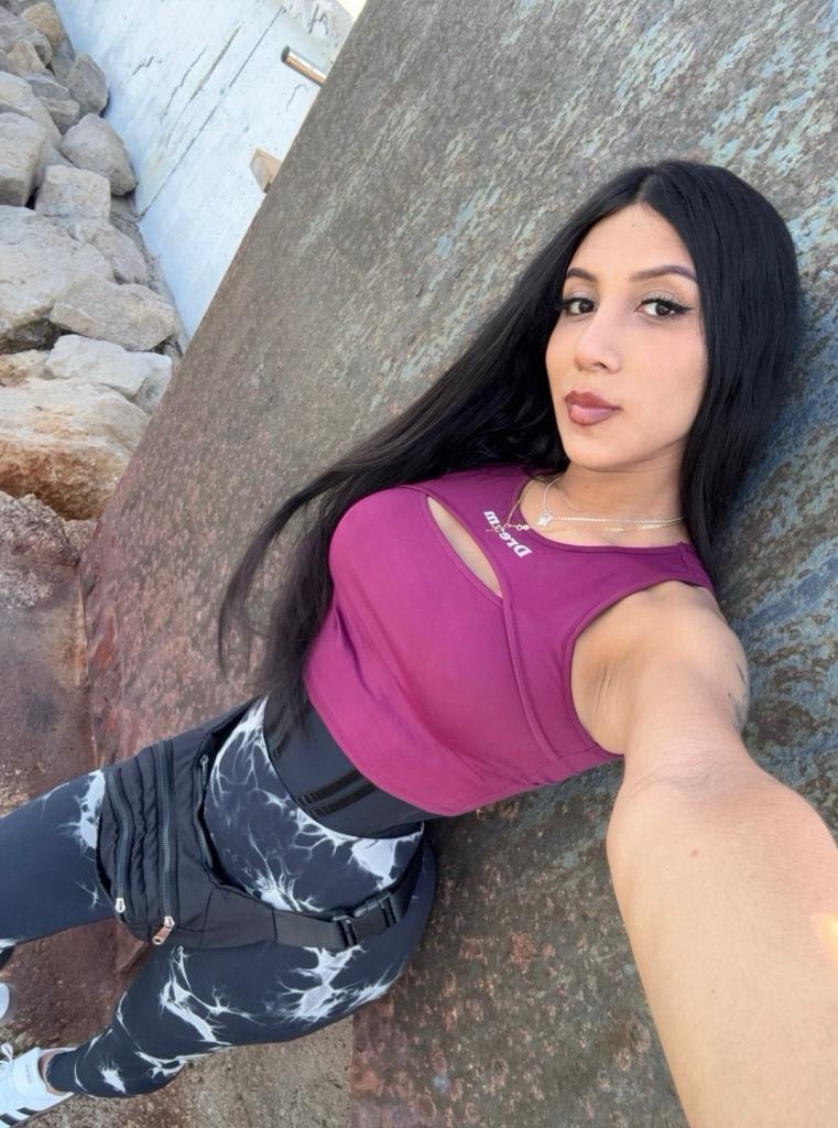 678667377: Transexual en Cádiz