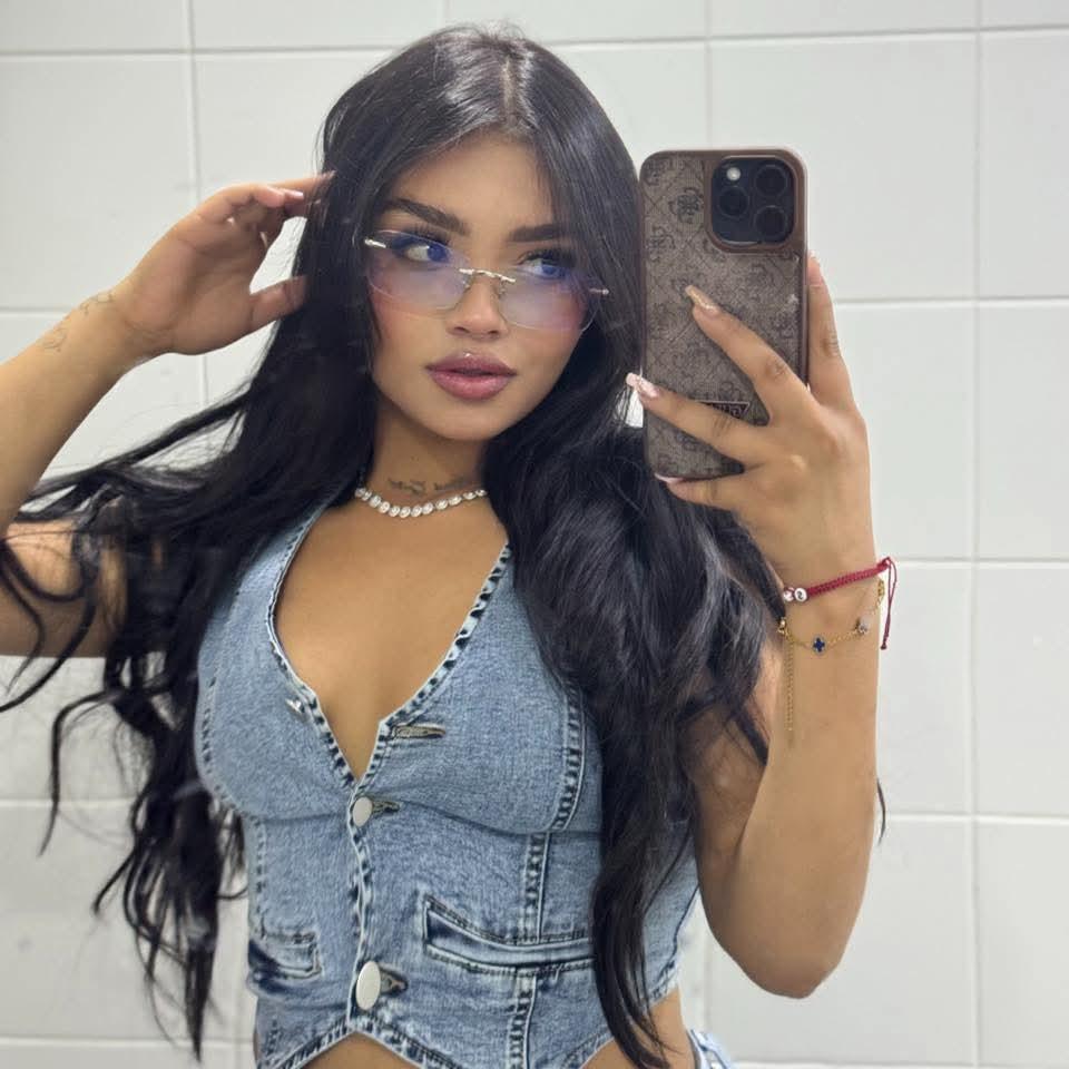 600740775: Chica busca chico en Málaga