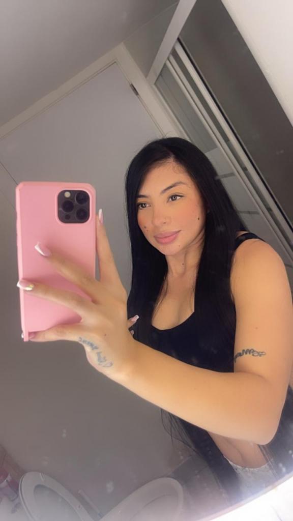 745069719: Chica busca chico en Zaragoza