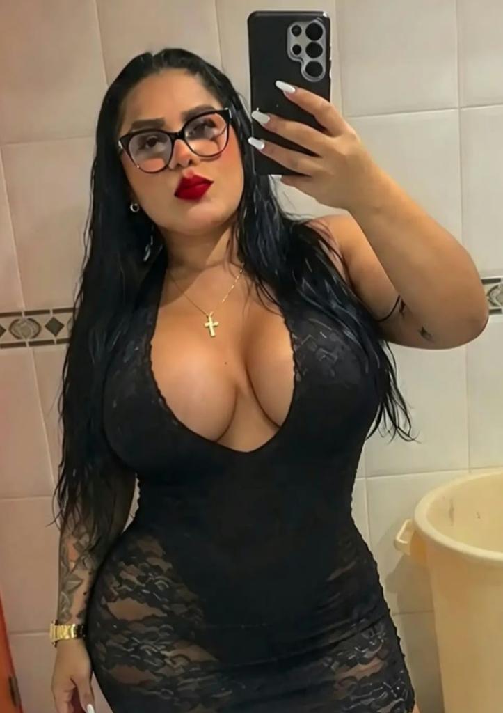697915883: Chica busca chico en Tarragona
