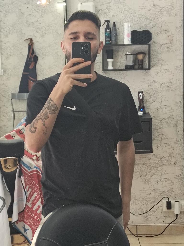 661555969: Chico busca chica en Las Palmas