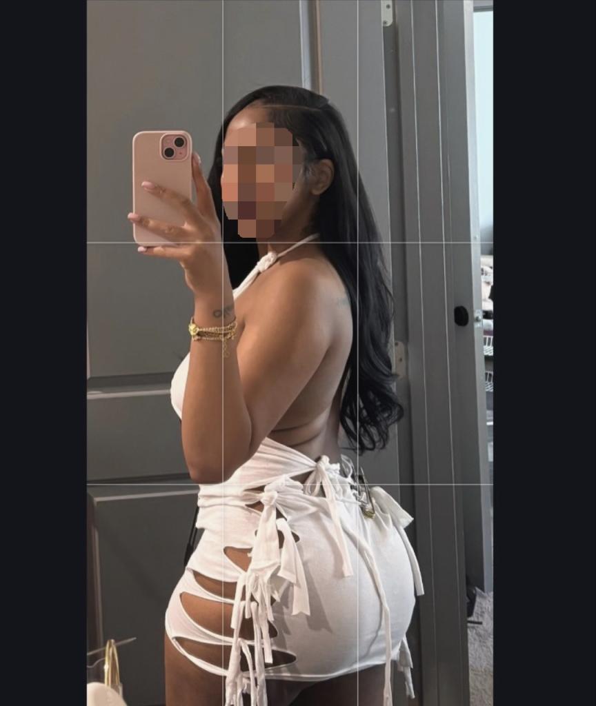 Chica busca chico en Cádiz: 