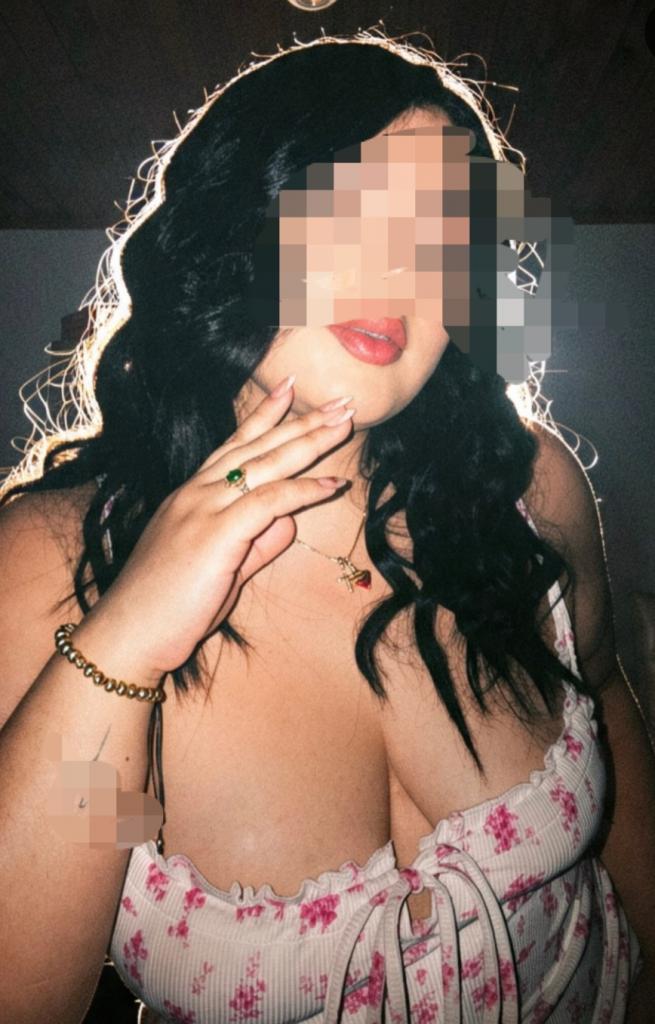 Chica busca chico en Cuenca: 