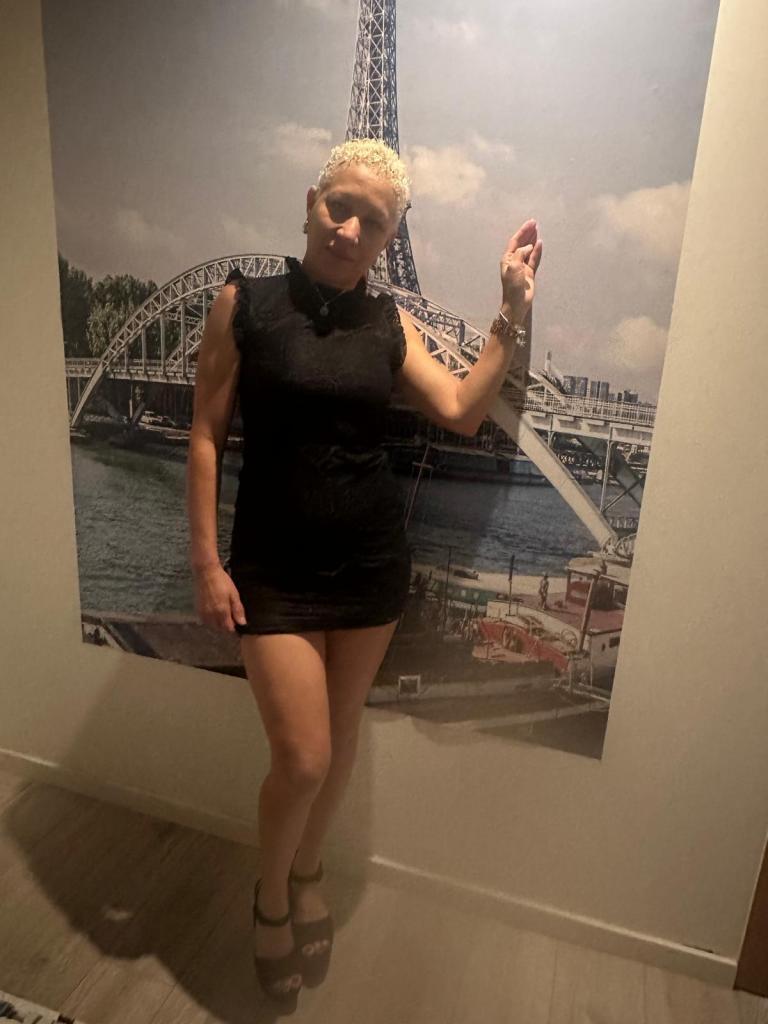 Chica busca chico en Orense: 