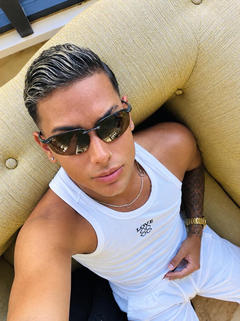 Chico busca chica en Tenerife: 