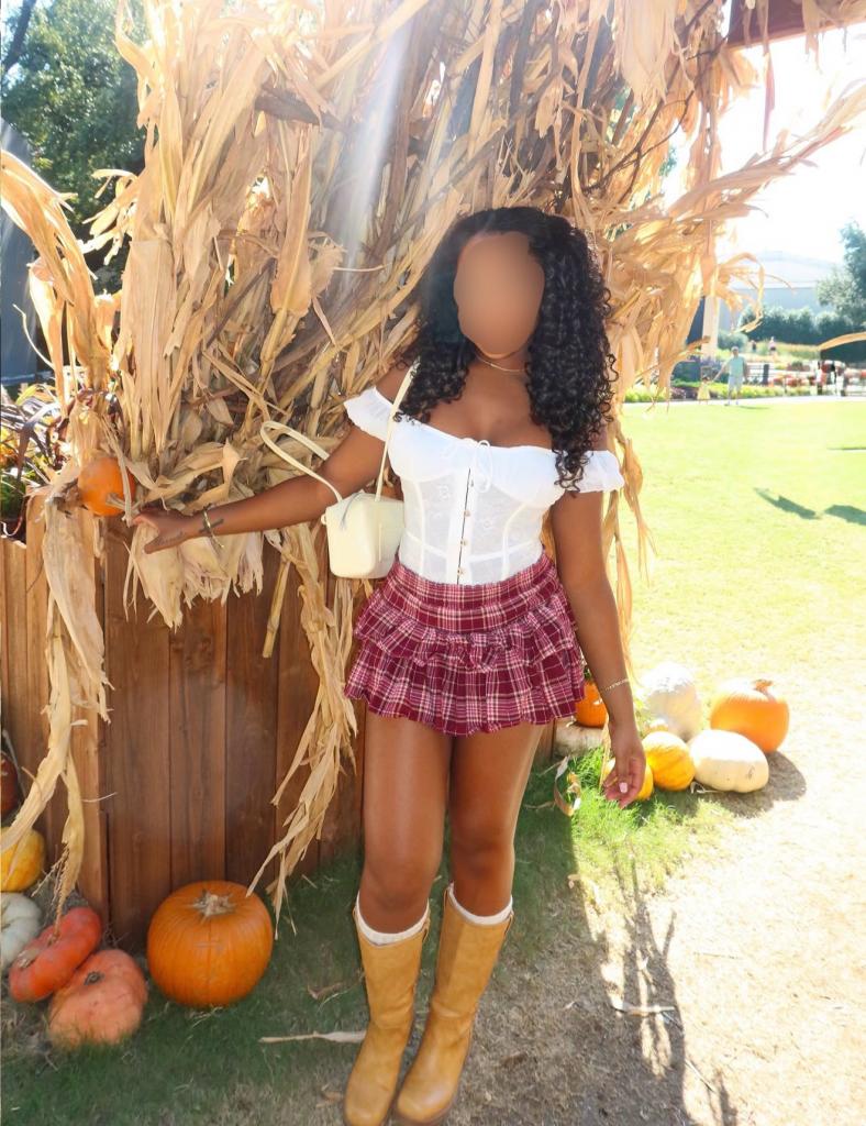 661238412: Chica busca chico en Pontevedra