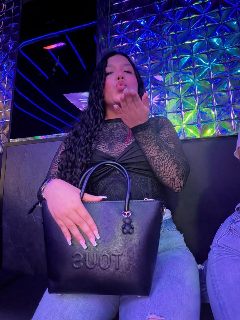 Chica busca chico en La Rioja: 