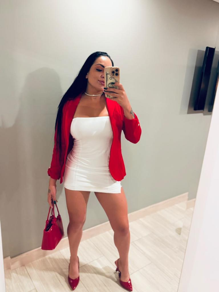 Chica busca chico en Tenerife: 