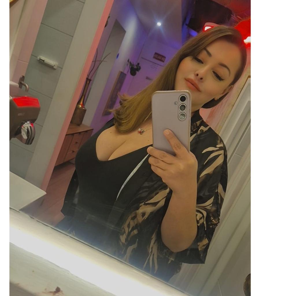 641936280: Chica busca chico en Tenerife