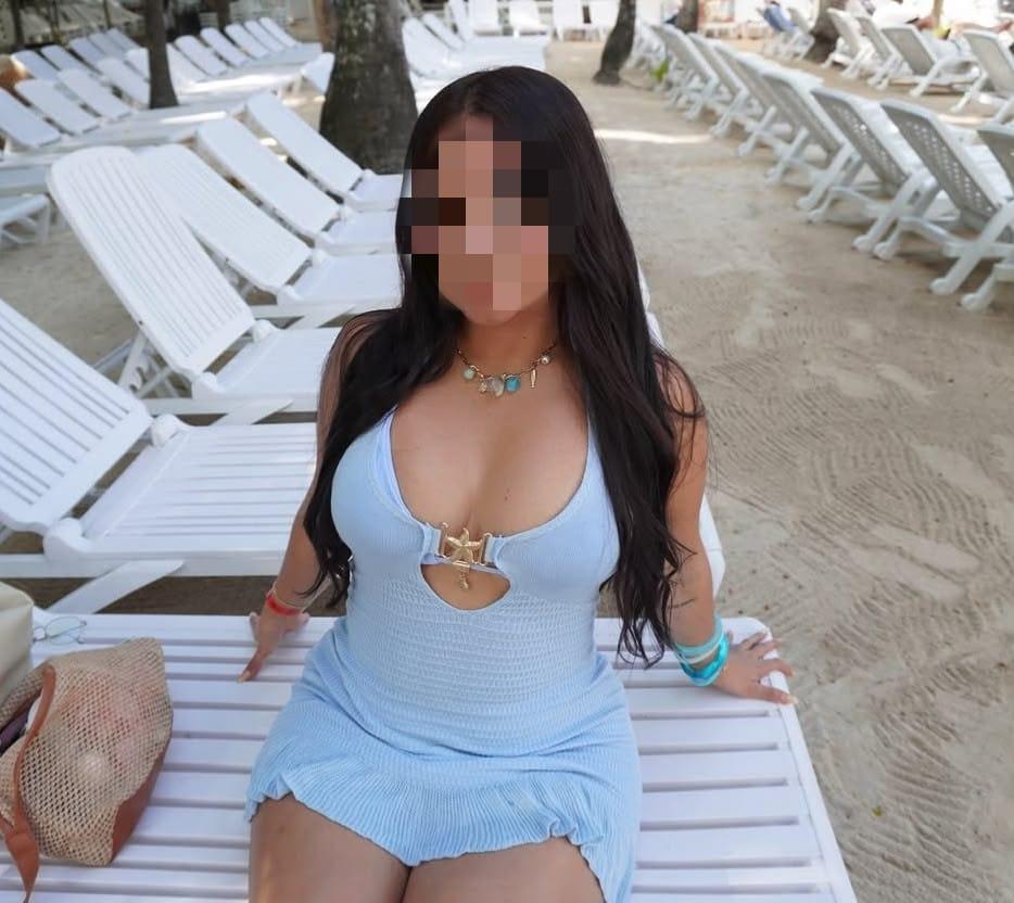 661807861: Chica busca chico en Cádiz